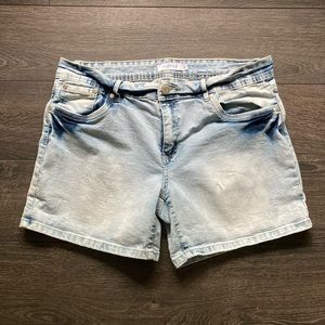 🌸3/$20🌸 My Style | Size 12 | Denim shorts